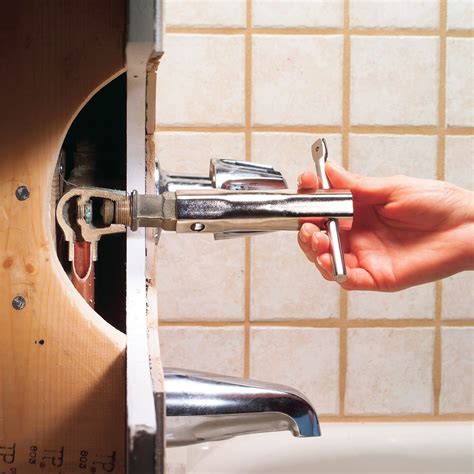 stop leaking bathtub faucet|How to Fix a Leaky Faucet: Guides for Every Design。